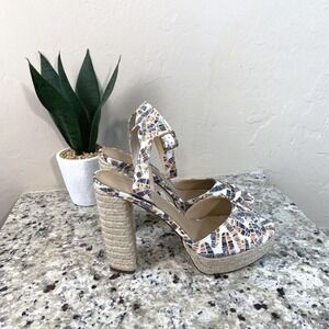 GIBSON LATIMER TRIBAL PRINT MULTICOLOR WITH CHUNKY SANDALS